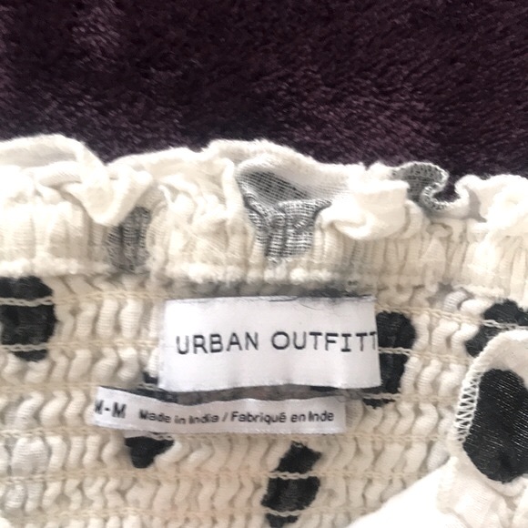 UO frilly polkadot strappy peplum camisole tank - Picture 3 of 6